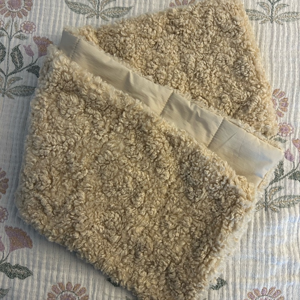 Mango Cream Textured Scarf